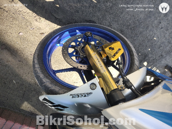 Suzuki Gixxer SF FI ABS